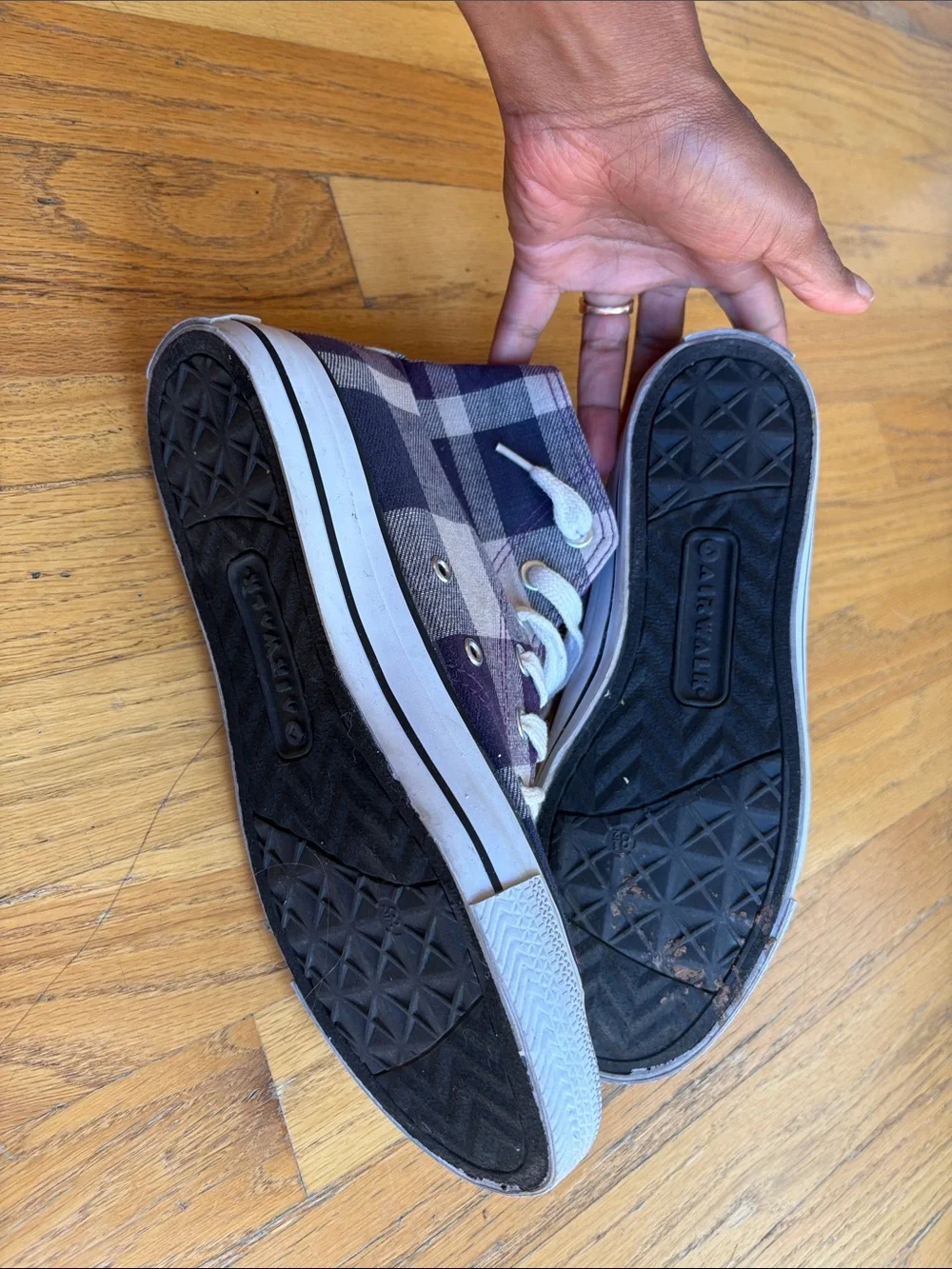 Airwalk Purple Plaid High-Top Sneakers with White Soles Size 8.5